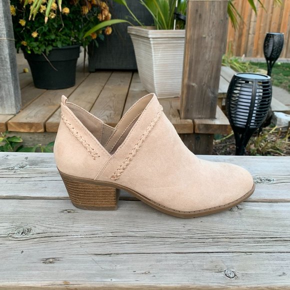 Ankle boots - Picture 2 of 6